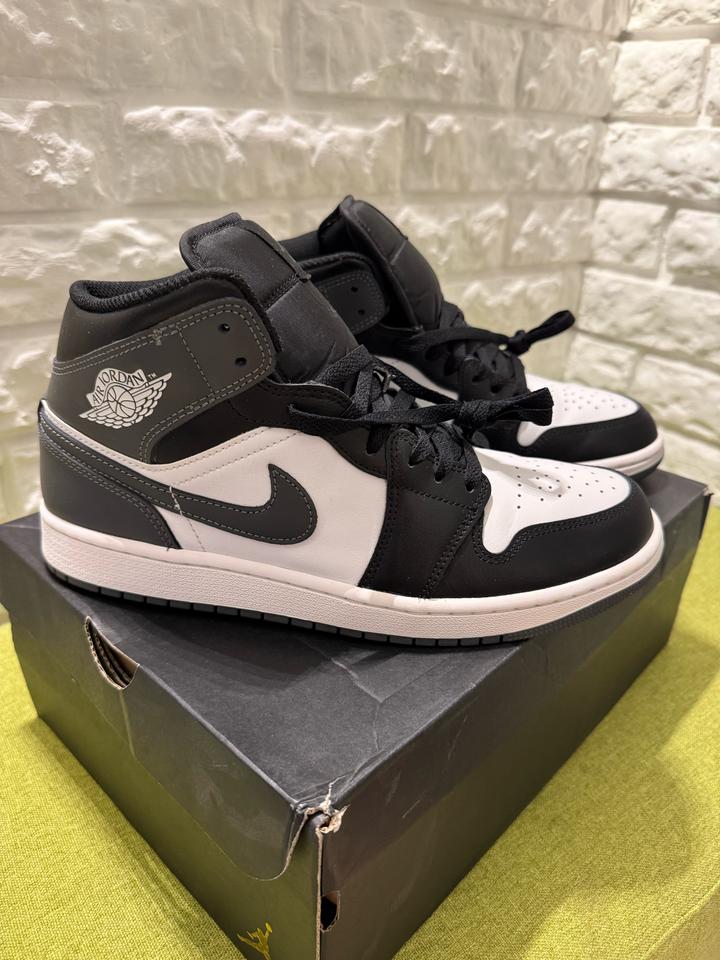 Nike