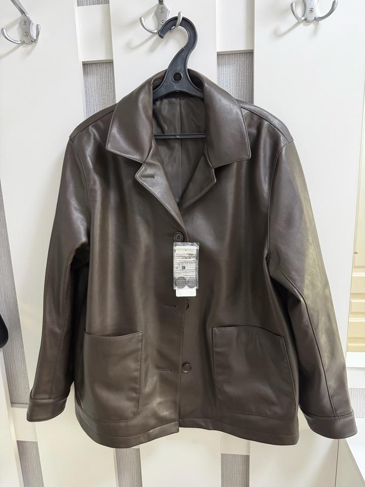 Uniqlo Куртка из экокожи