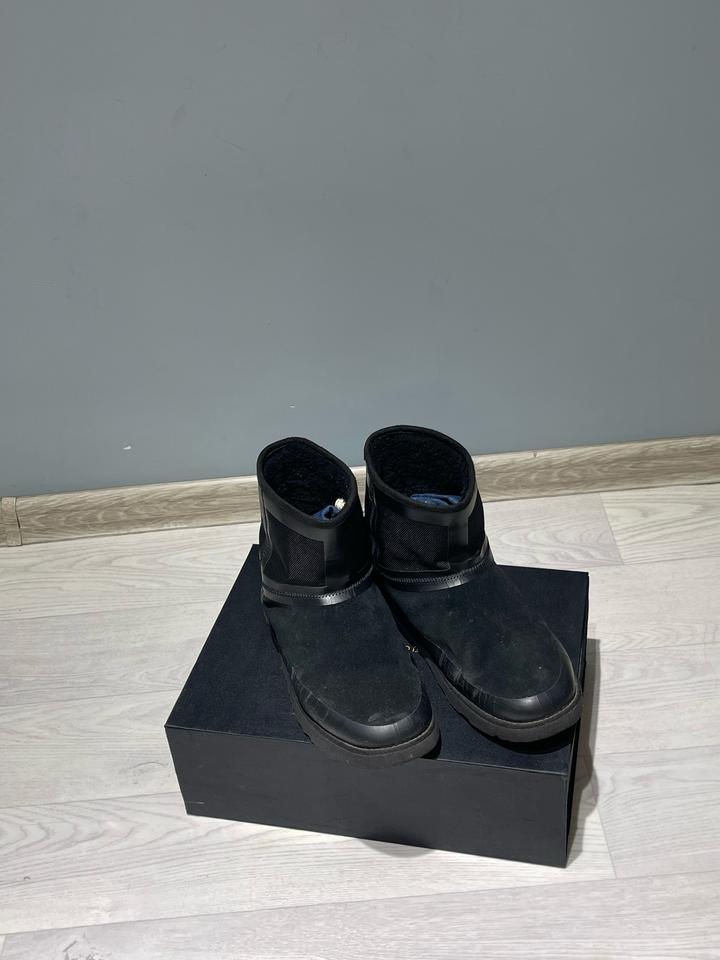 Ботинки UGG