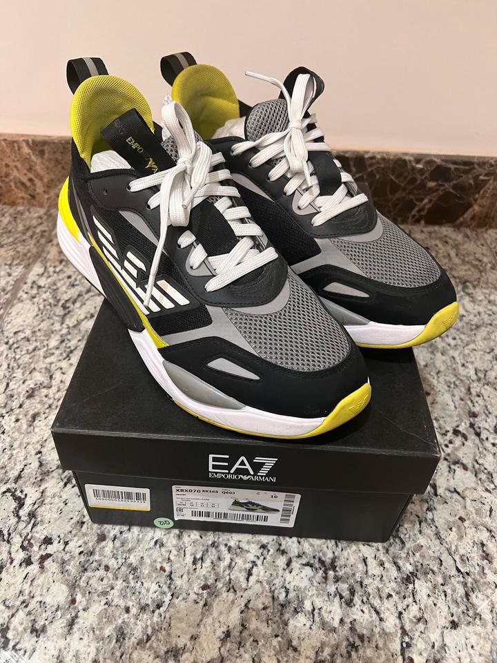 EA7