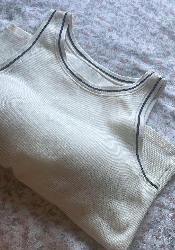 Uniqlo