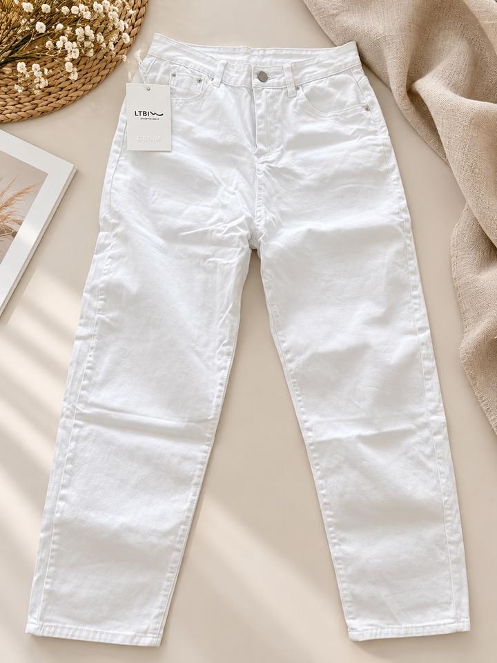 Белые джинсы