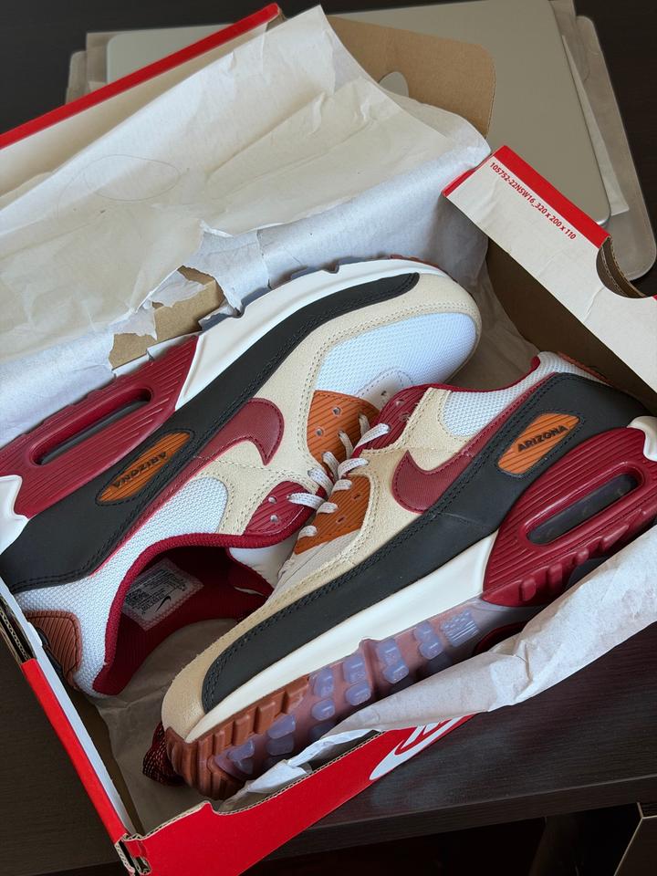 Nike