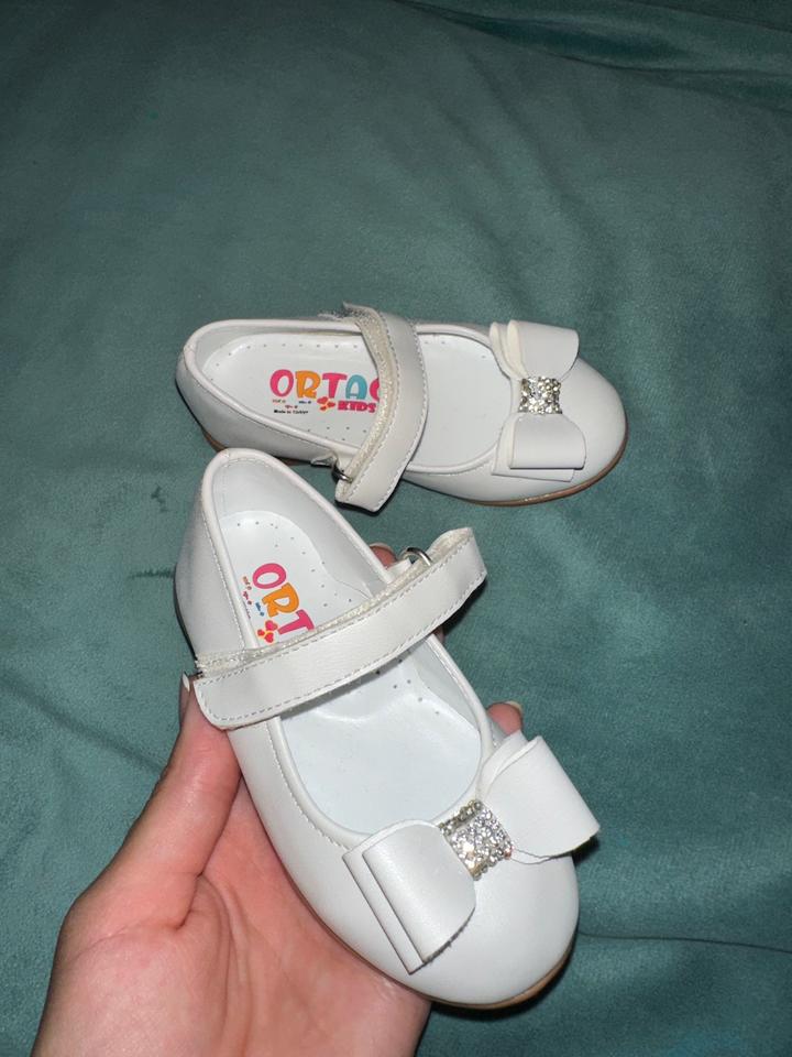 Нет бренда