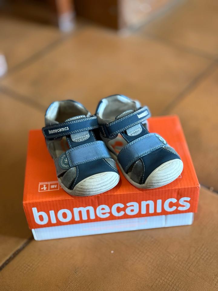 Сандалии Biomecanics