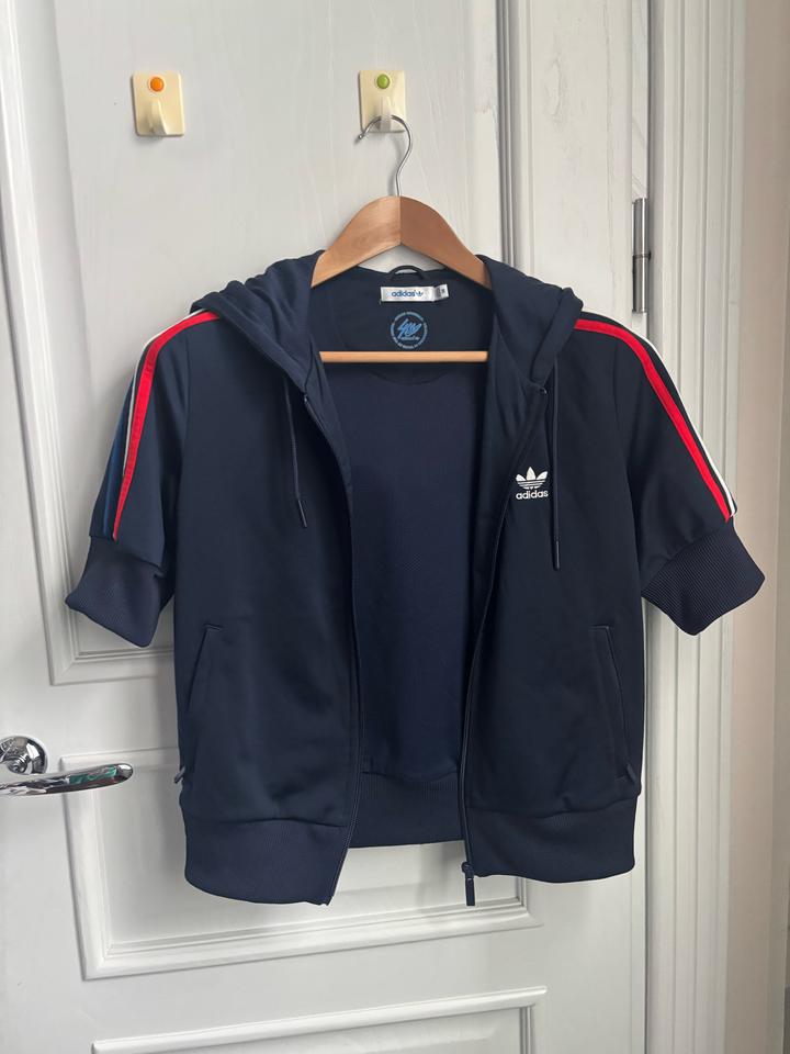 Спортивная олимпийка adidas Originals с капюшоном