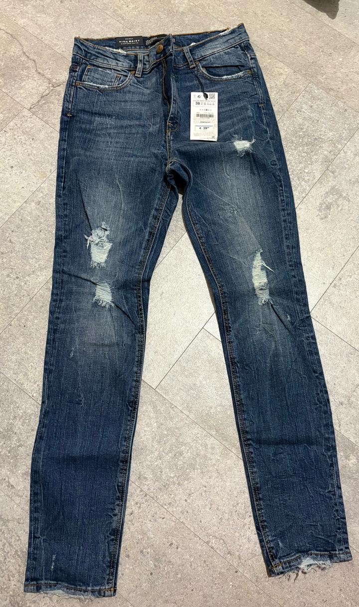 Zara джинсы 38р