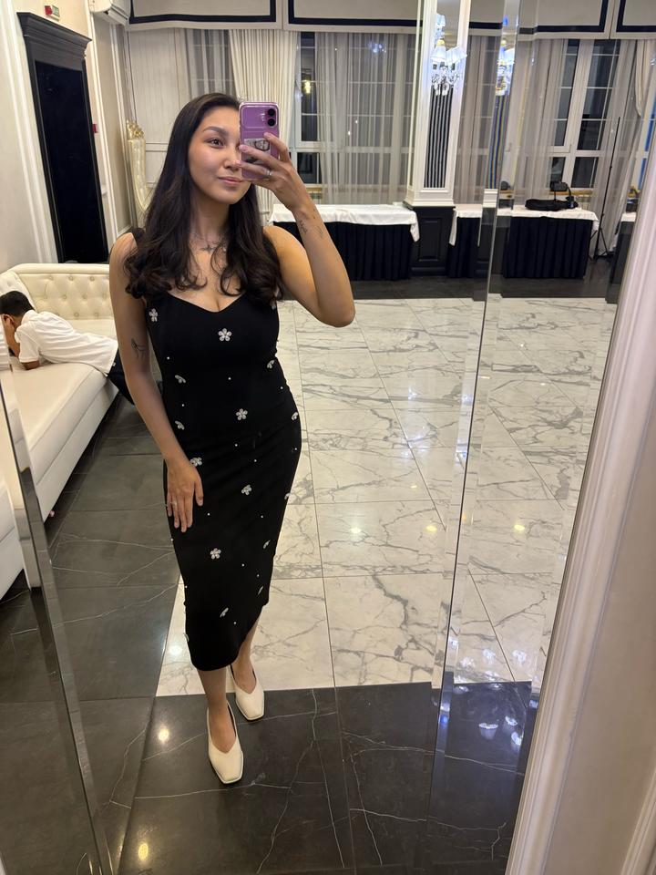 ZARA Черное платье миди с декором
