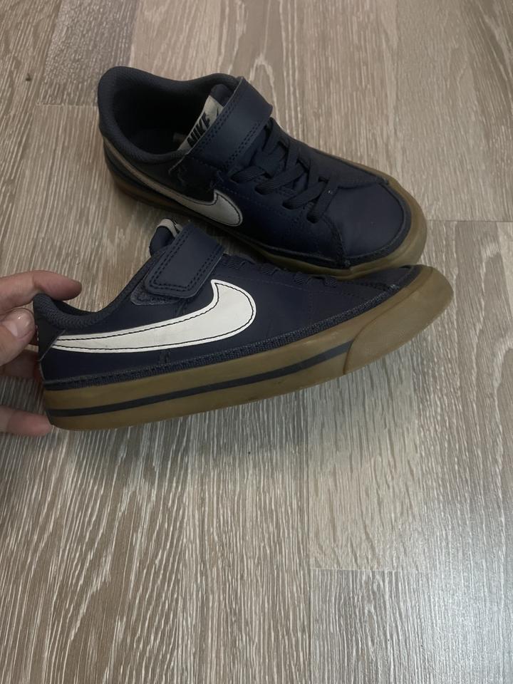 Nike