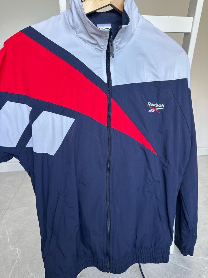 Спортивный костюм Reebok