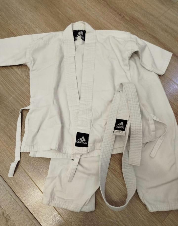 Adidas Кимоно для дзюдо, каратэ джиу-джитсу