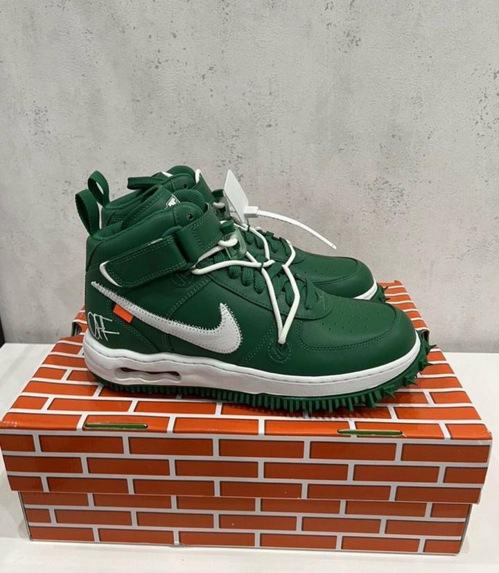 Nike