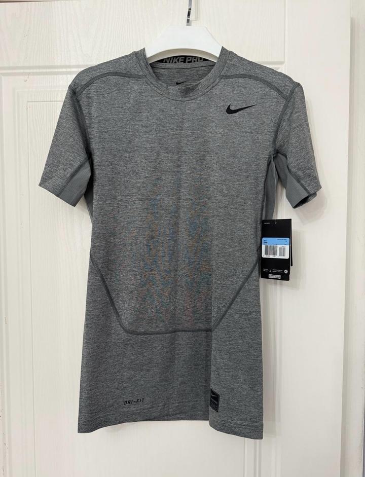 Nike футболка мужская
