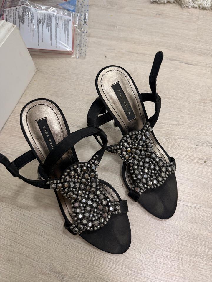 Босоножки ZARA