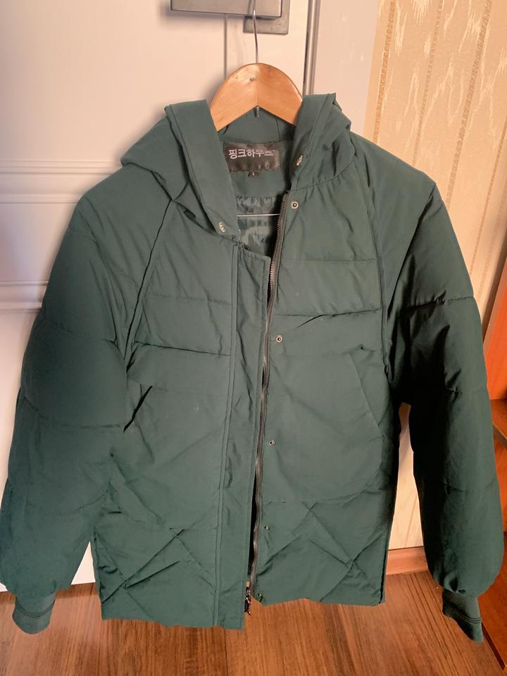 Pinko Продам зелёную куртку 🇰🇷
