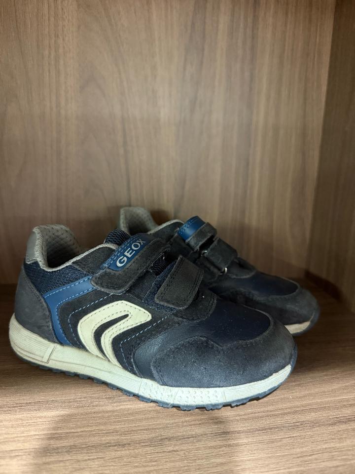 Кроссовки Geox