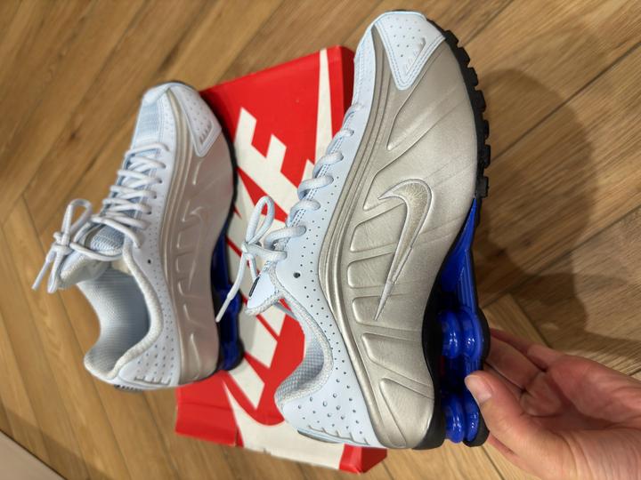 Nike