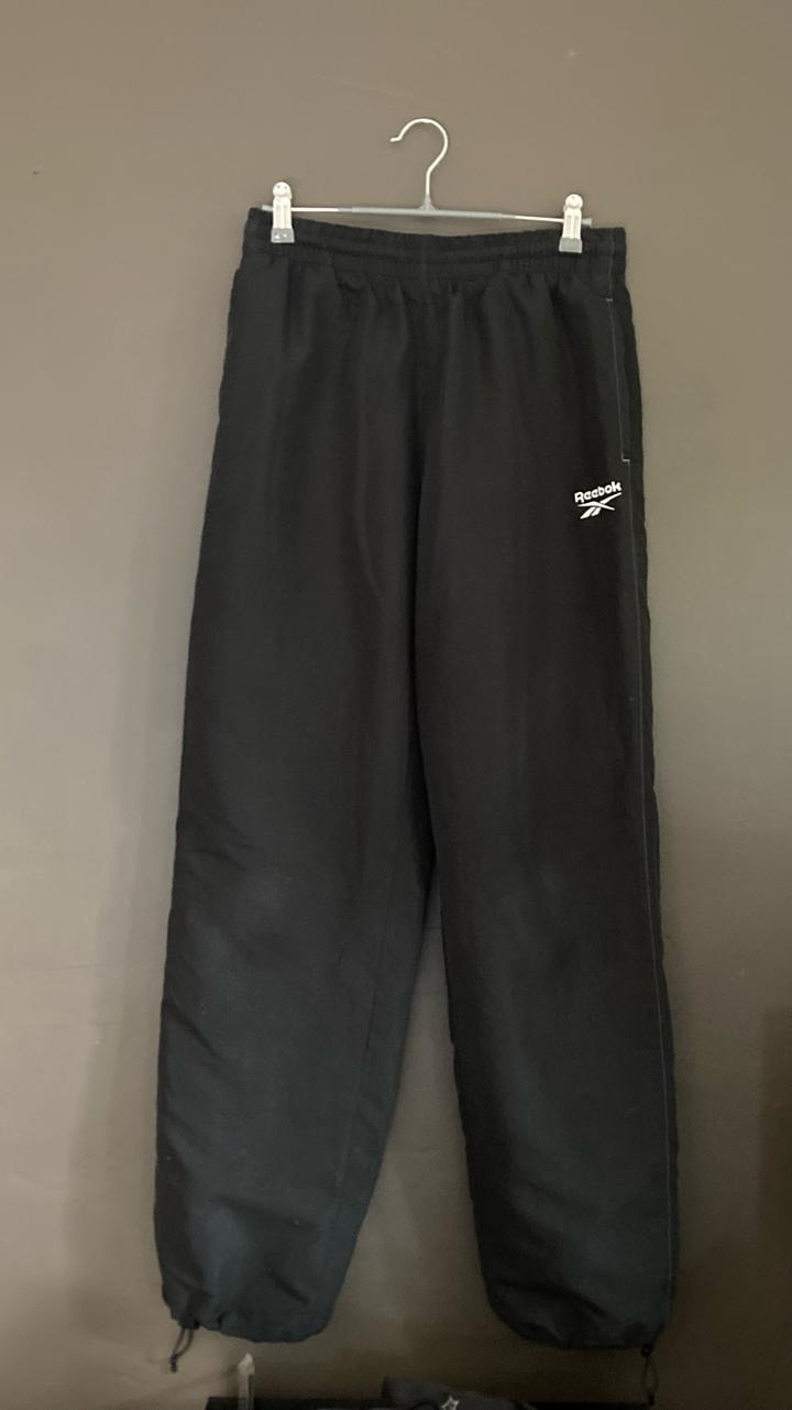 Reebok essential windpants