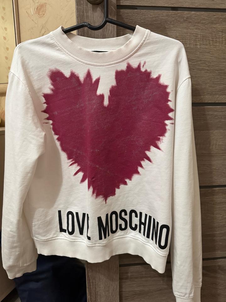 Moschino