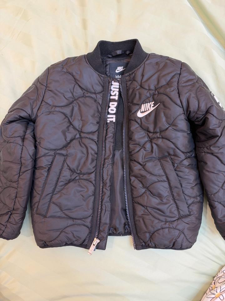 Куртка Nike