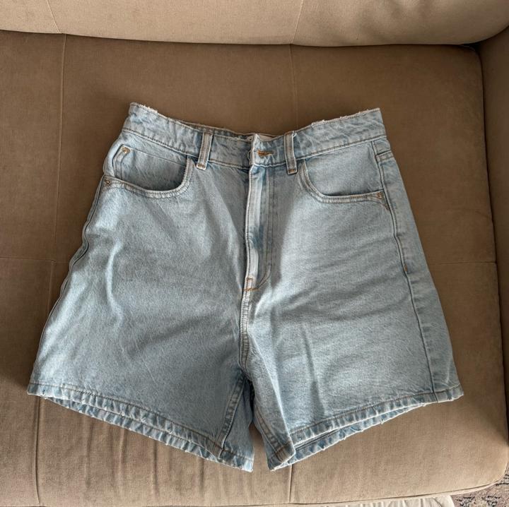 Джинсовые шорты ZARA