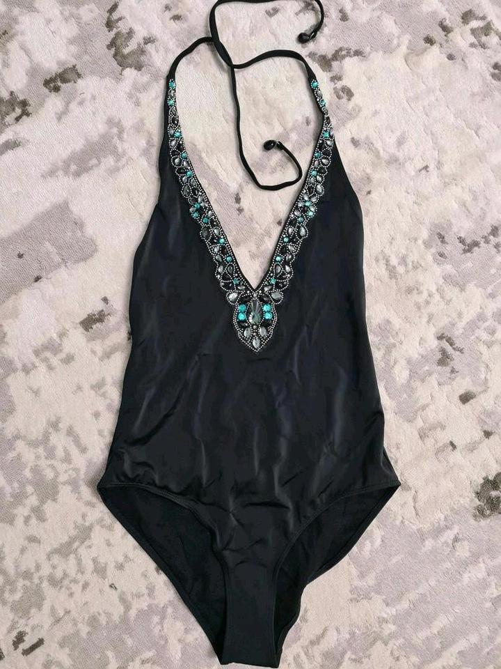 H&M