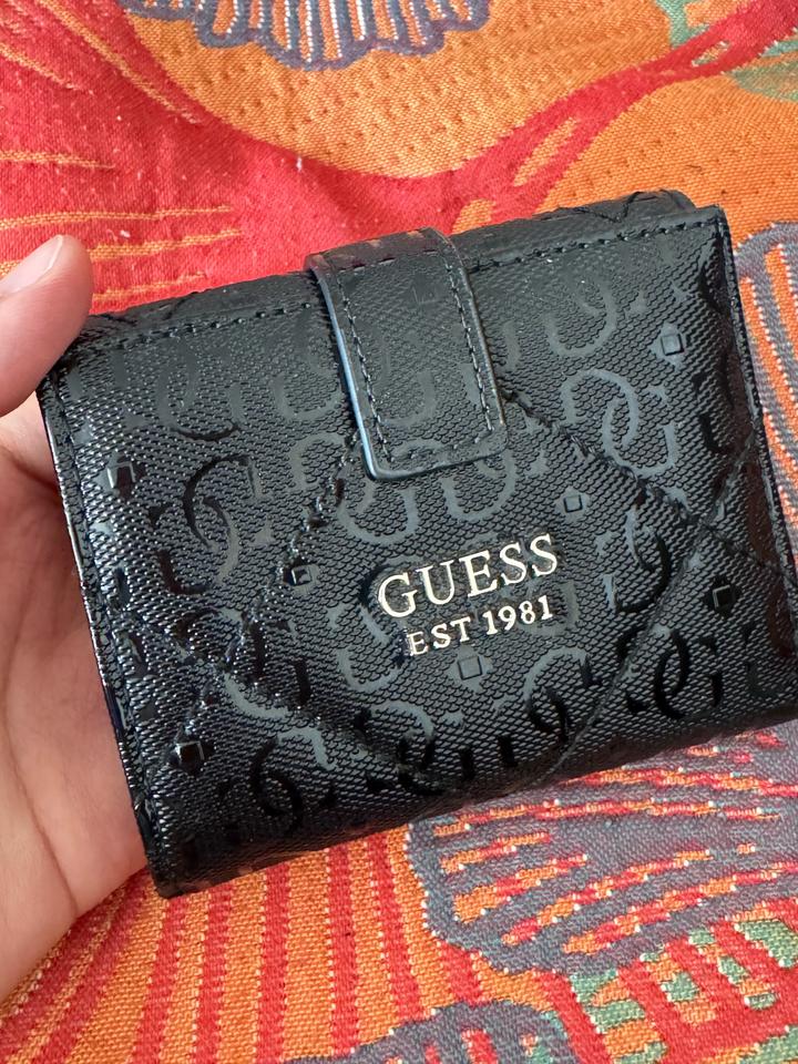 GUESS