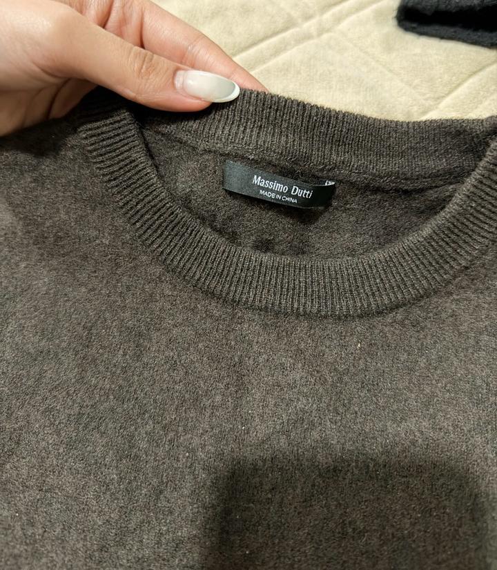 Короткий коричневый свитер / джемпер Massimo Dutti