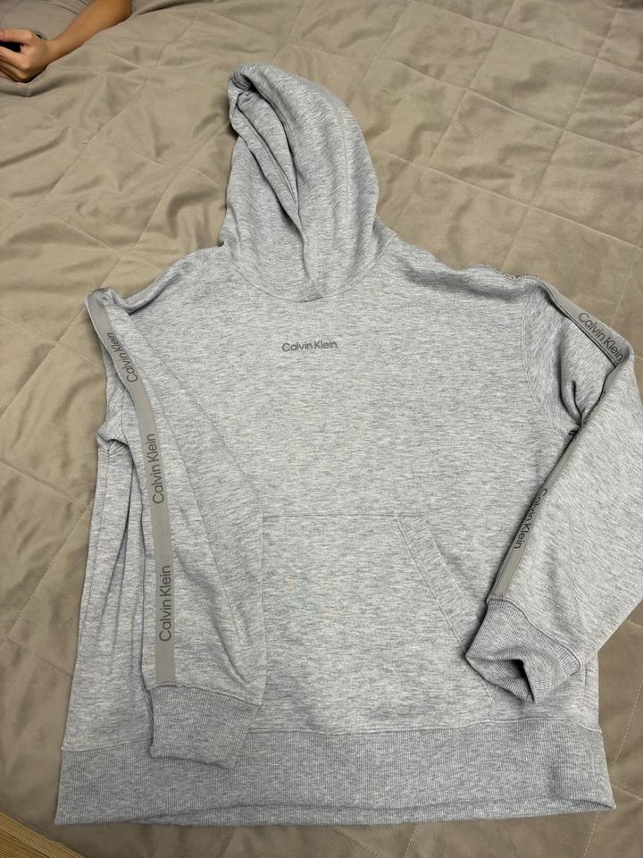 Худи Calvin Klein