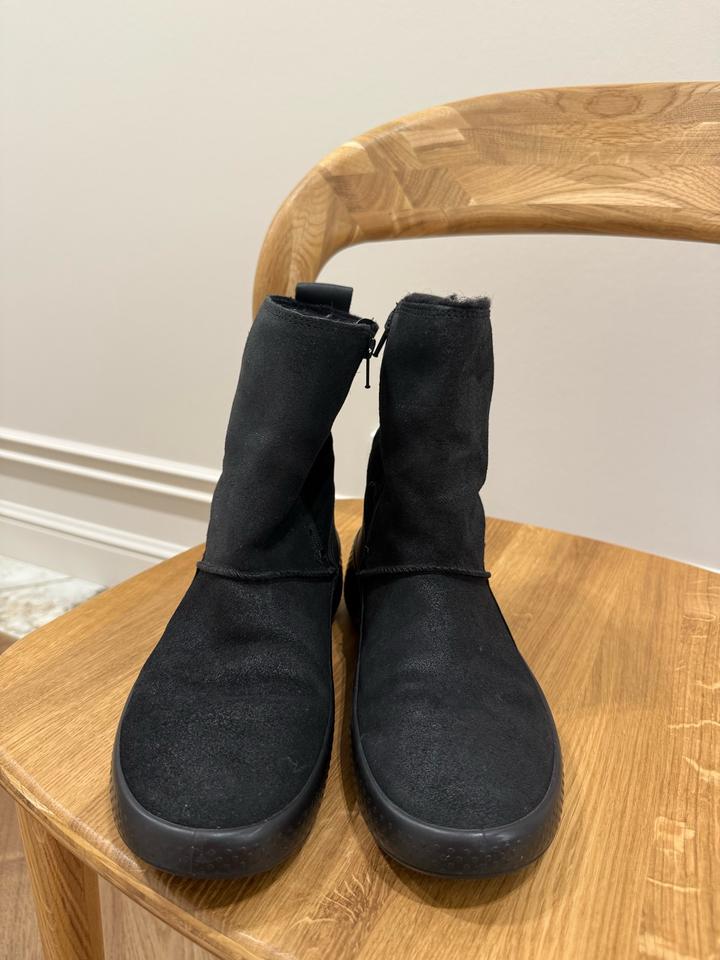 Женские ботинки ECCO
