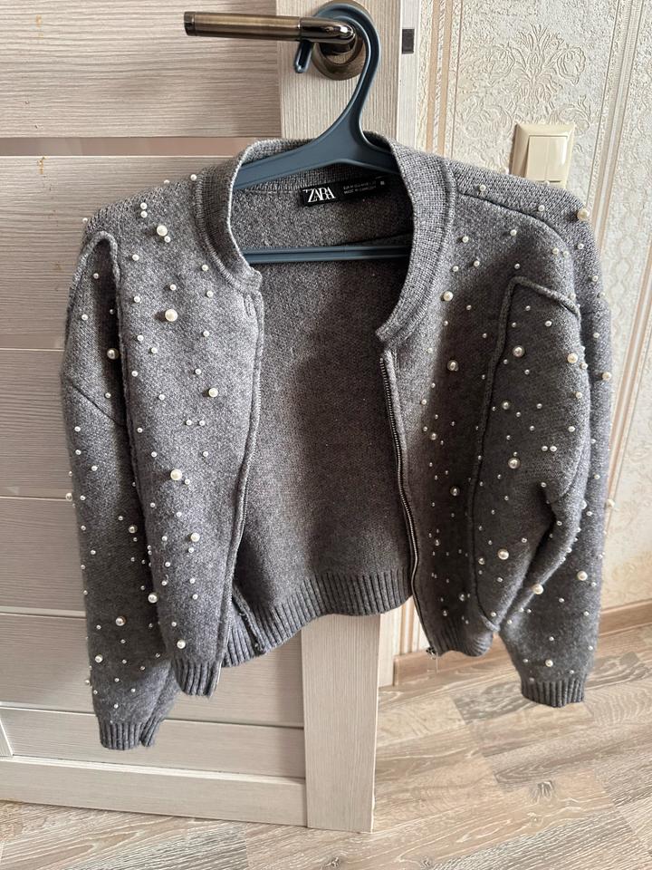 Кардиган Zara с жемчугом