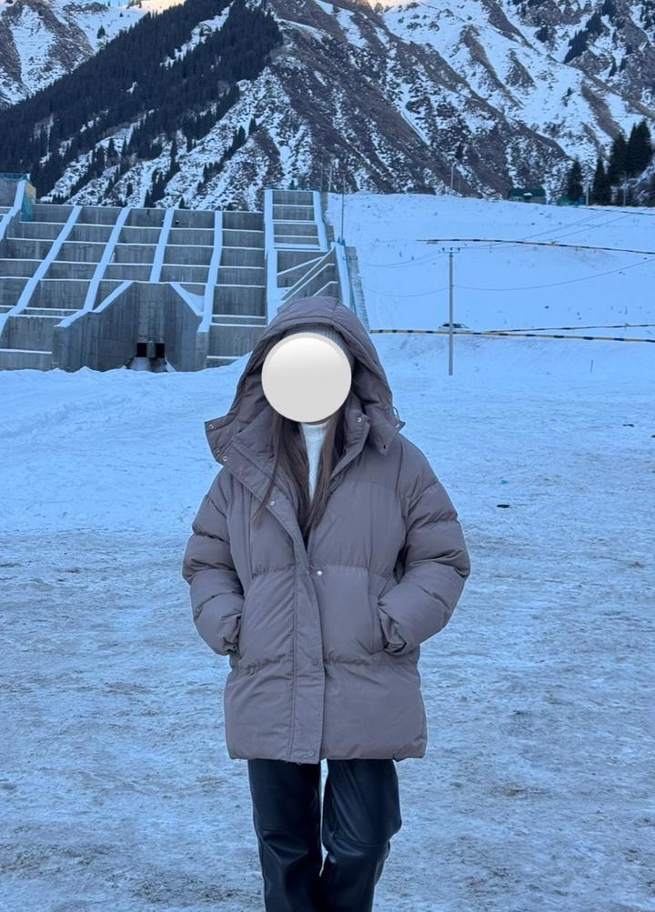 Пуховик женский оверсайз с капюшоном