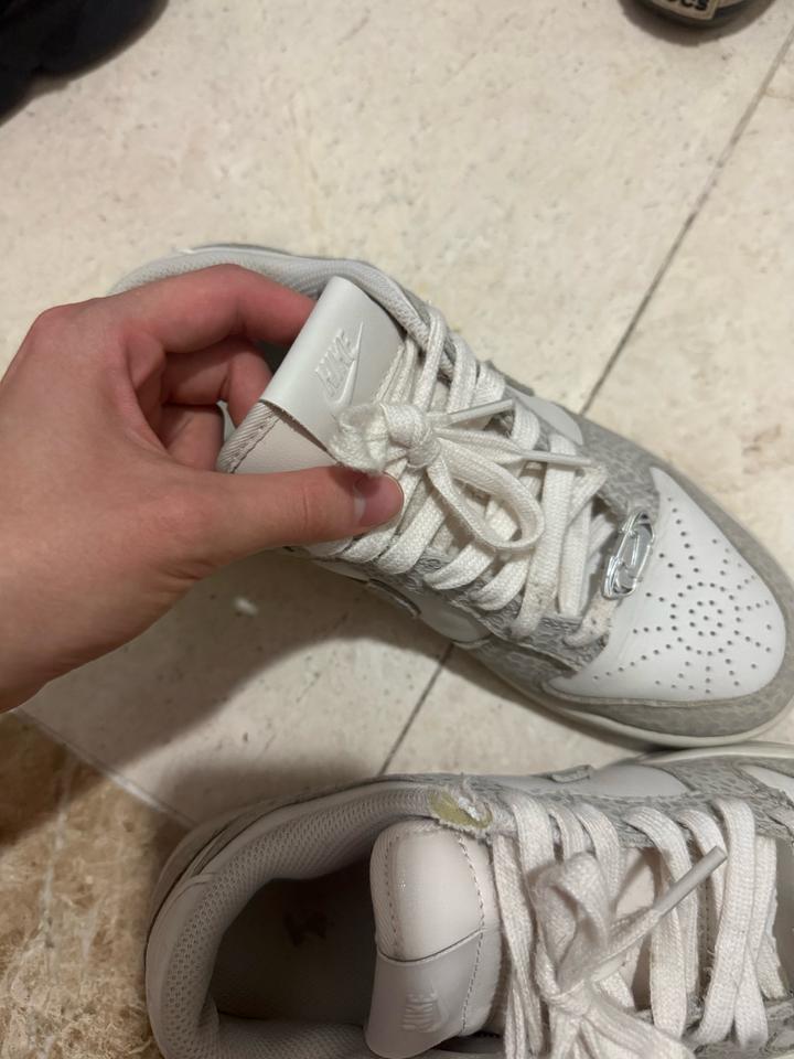 Кроссовки Nike