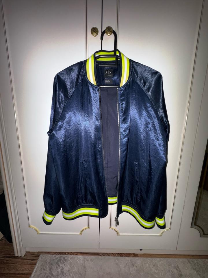 Бомбер Armani Exchange