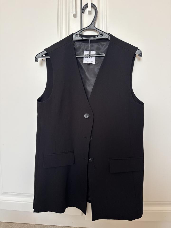 Жилет Zara