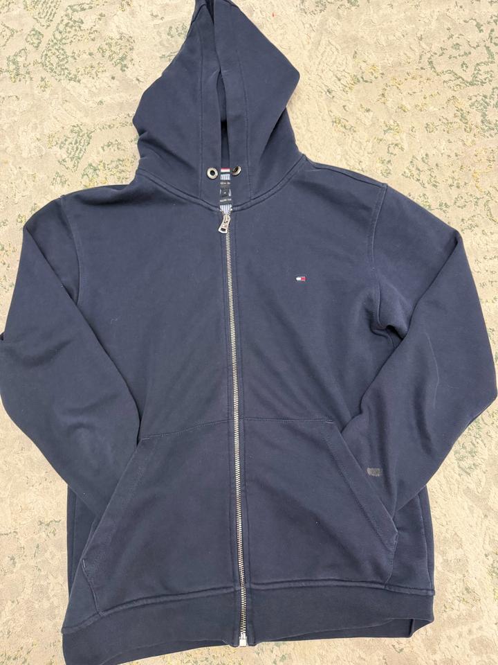 Tommy Hilfiger