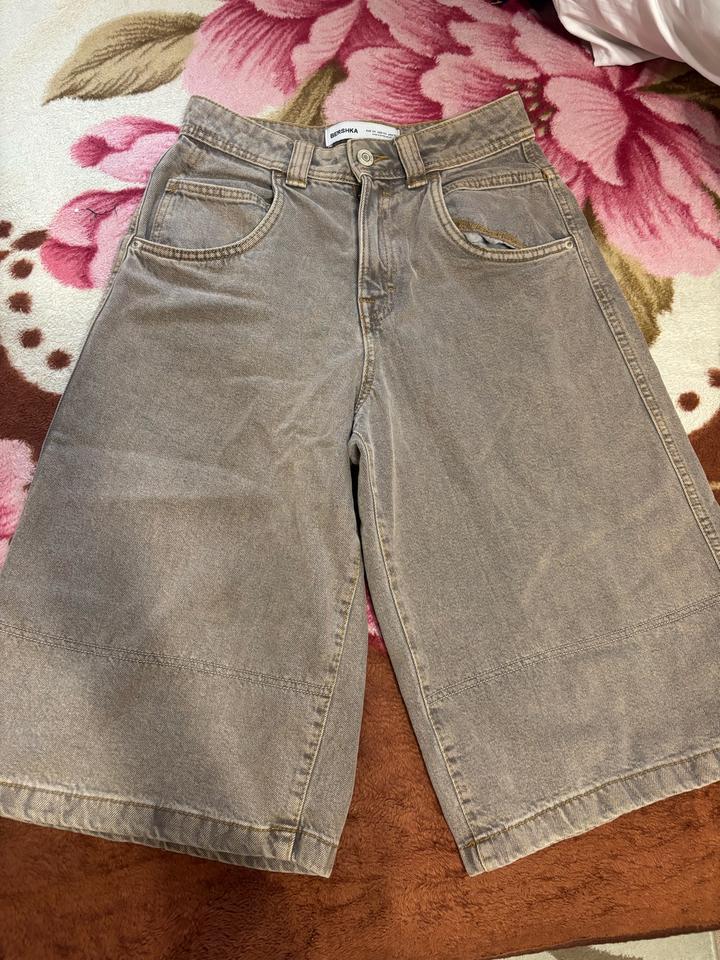 Bershka Шорты длинные Бершка