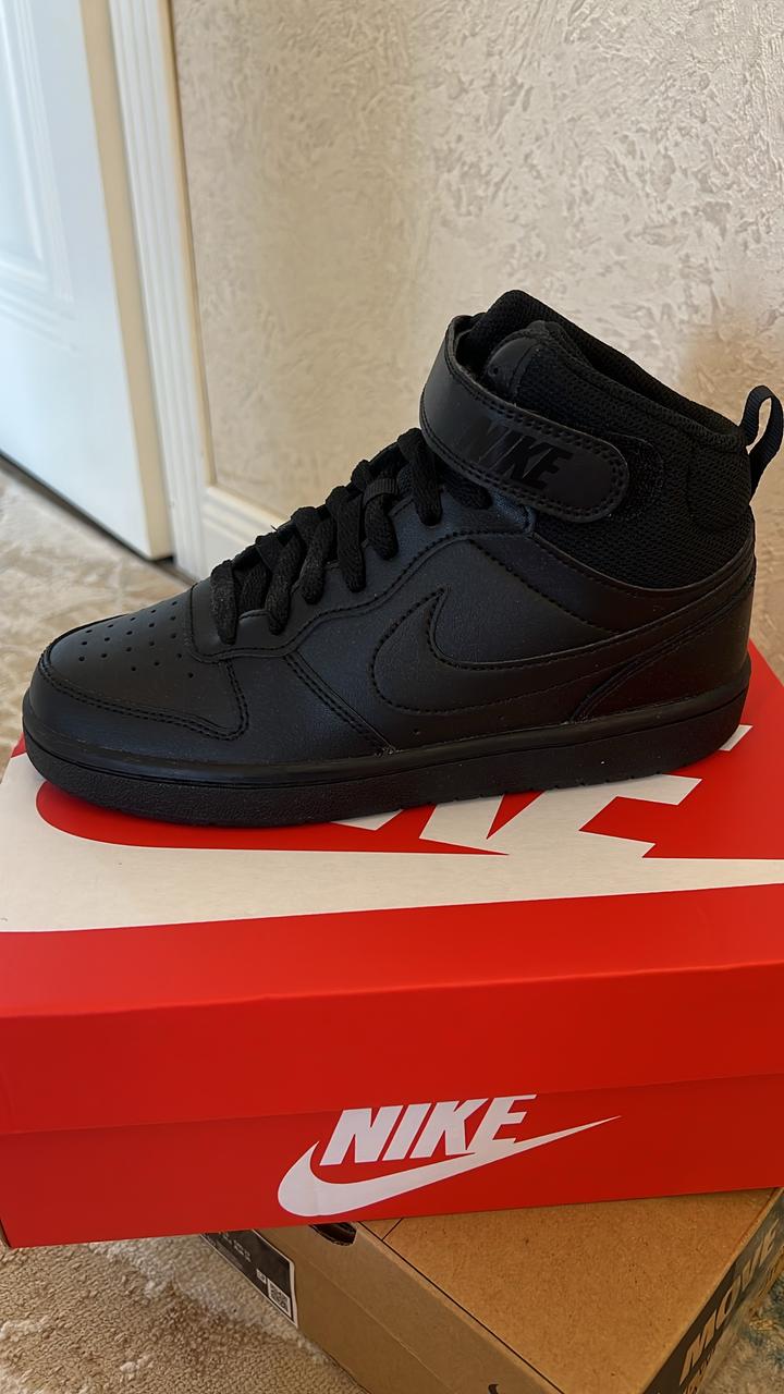 Кроссовки  Nike