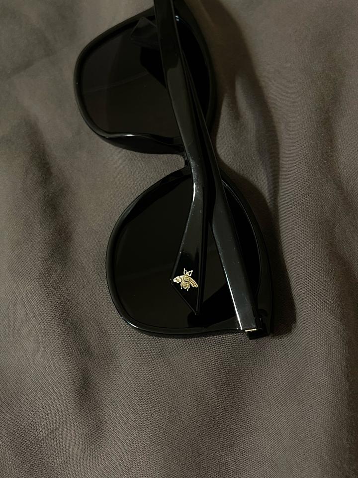 Солнцезащитные очки Gucci
