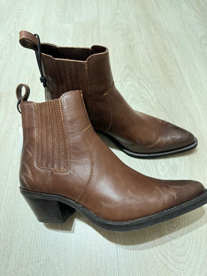 Новые казачки от Zara