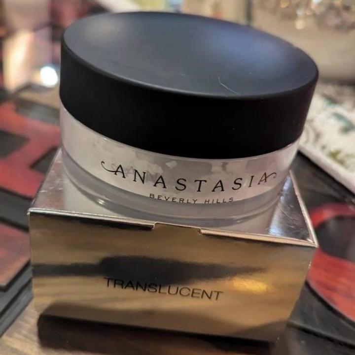 Anastasia Beverly Hills рассыпчатая пудра Translucent