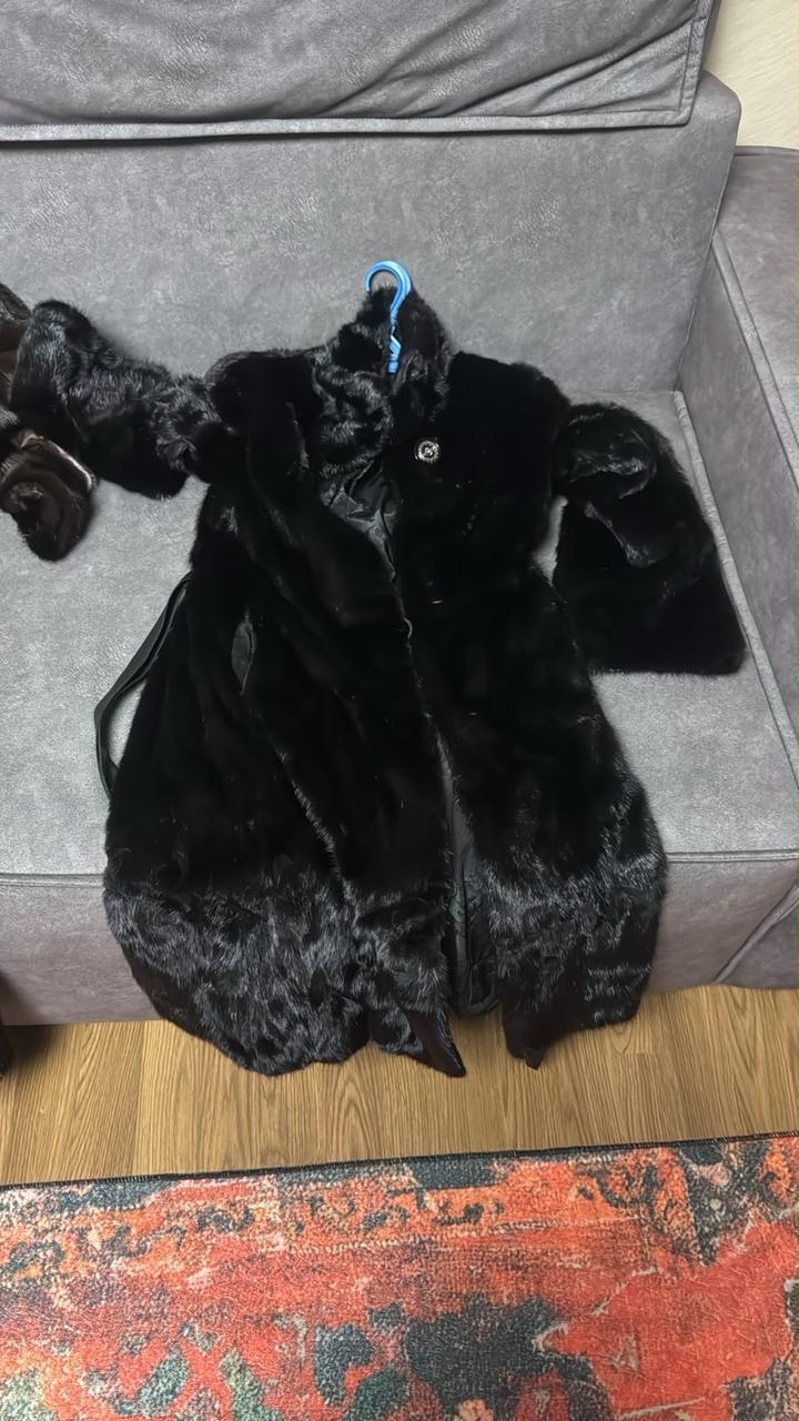 Женская шуба
