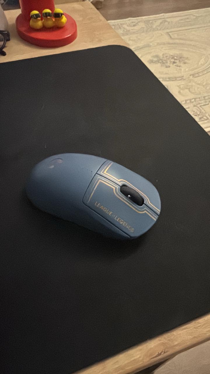 Игровая мышь Logitech League of Legends Edition