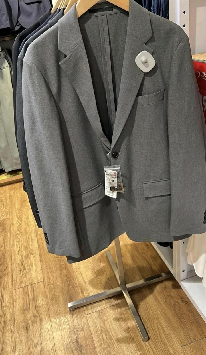 Uniqlo