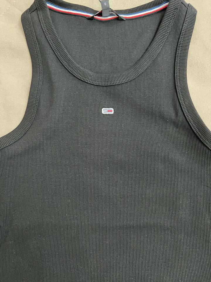 Продам платье Бренда Tommy Hilfiger