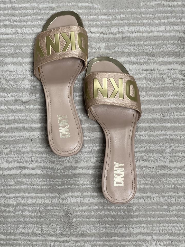 DKNY