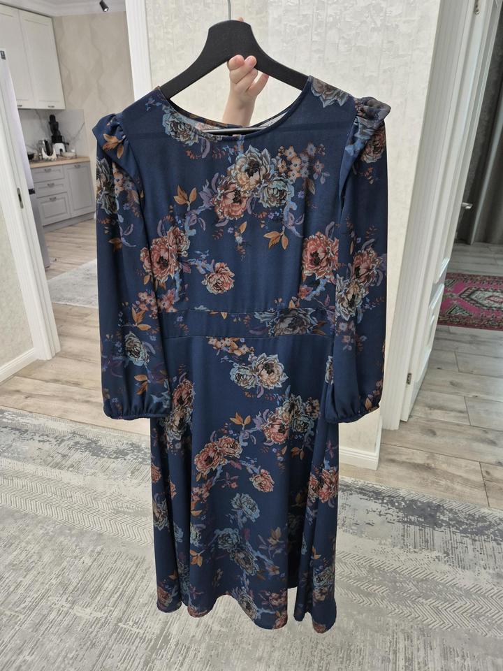 Motivi Продам платье, 42-44размера