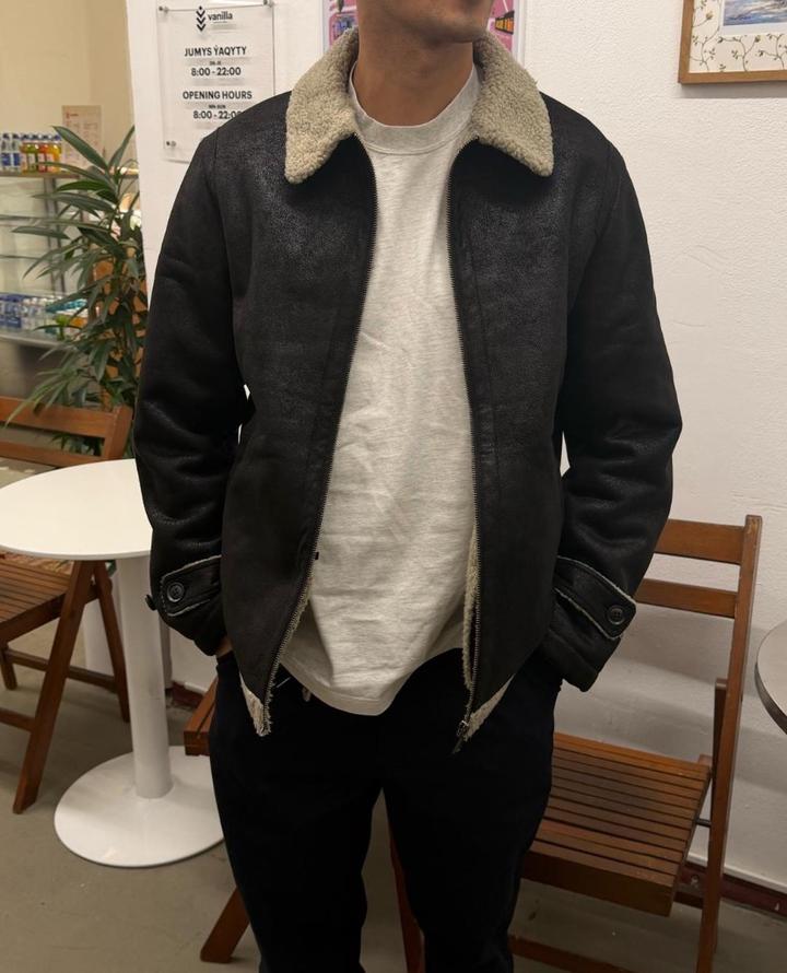 Uniqlo B-3 Sherpa Jacket
