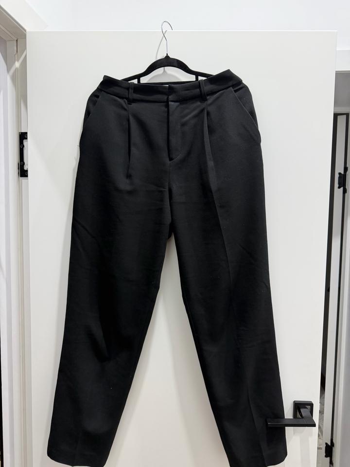 Uniqlo Черные классические брюки