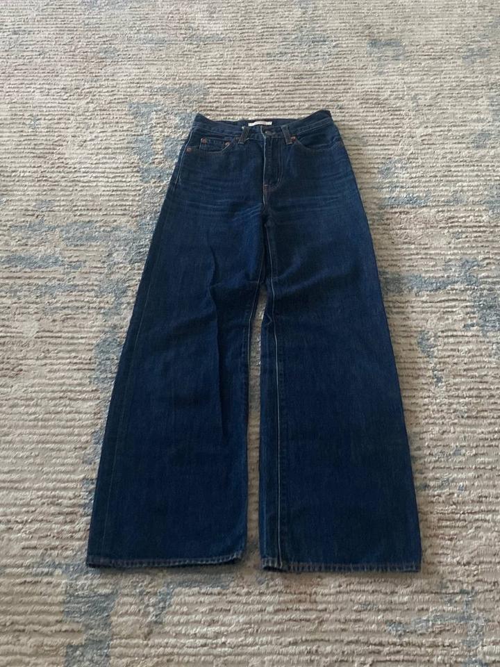 Джинсы Levi's premium широкие
